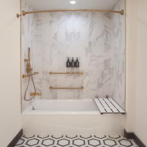 King Room Tub Mobility Hearing Access